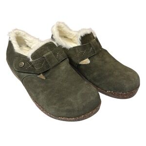Earth Origins Aurora Jade Olive Green Suede Clogs Cozy Granola Winter 8